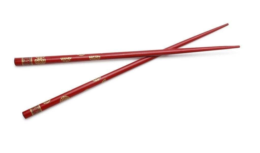 消费保_消费新闻_ D&G：中国人的筷子，每一双都是高奢！