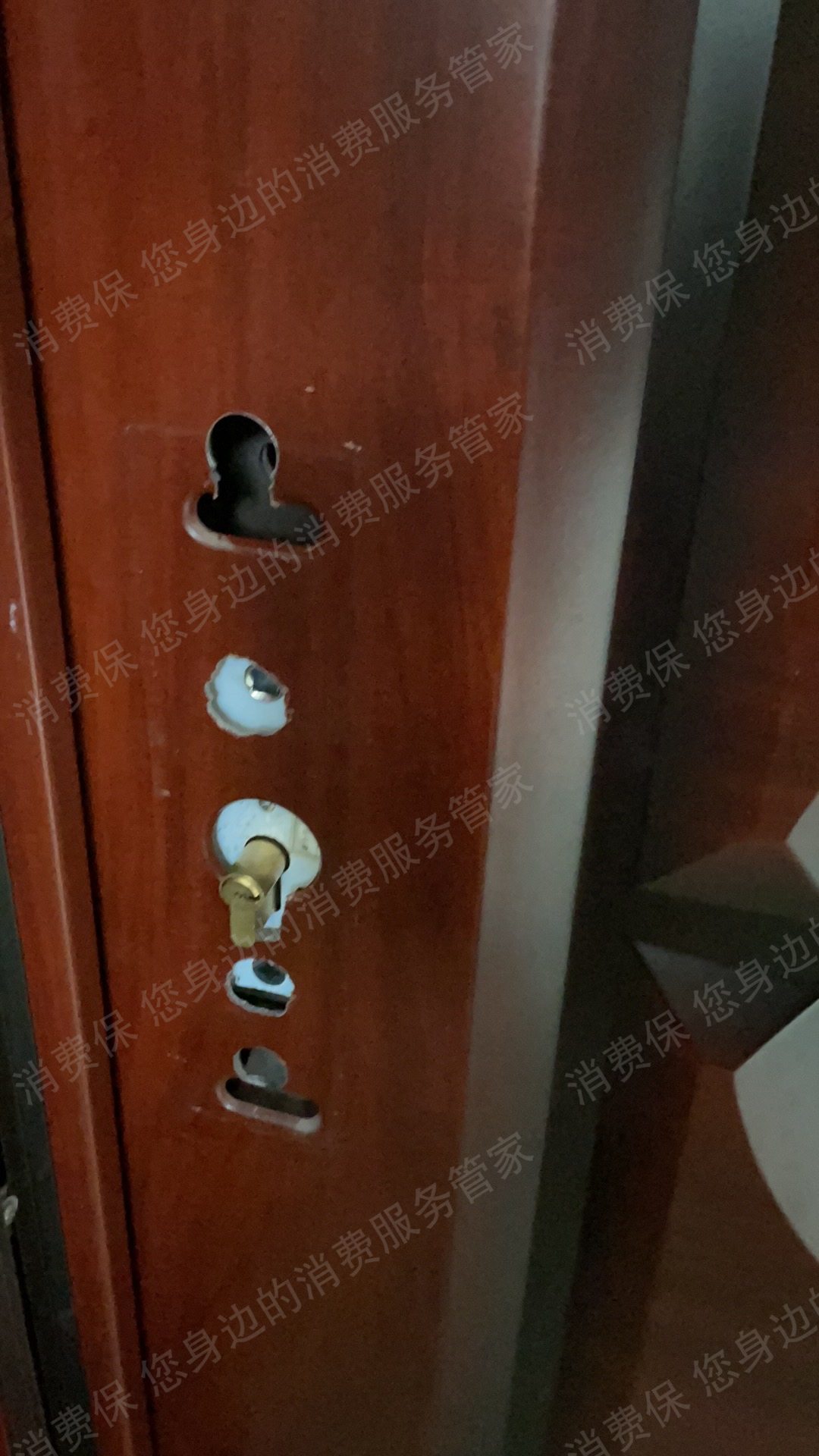 因硕（智能门锁）服务态度差