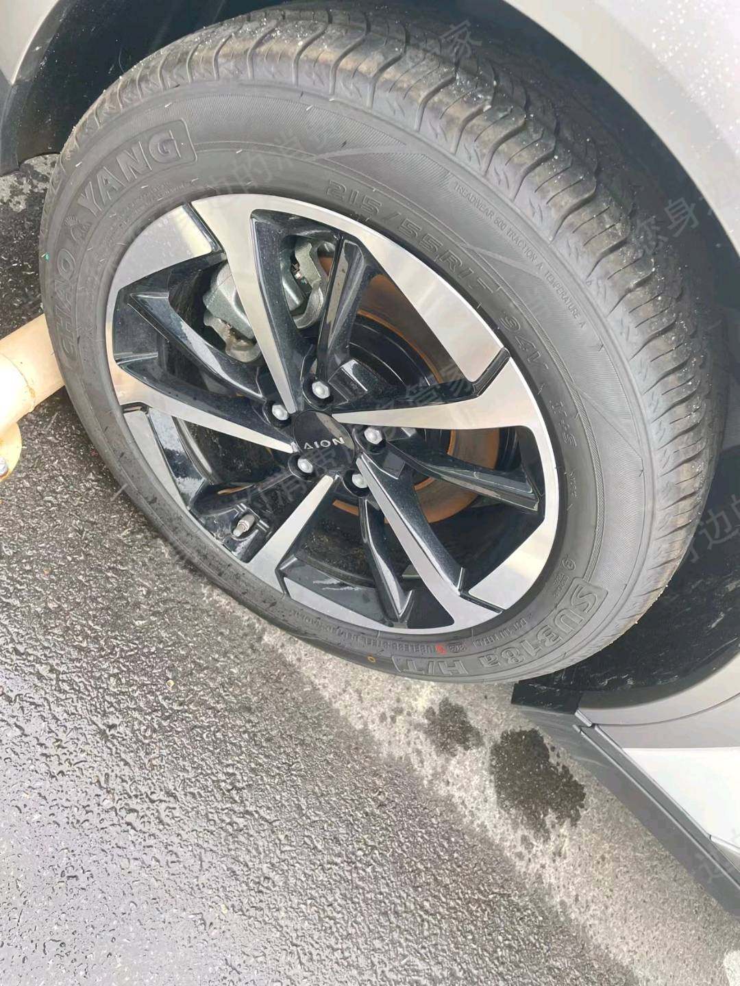 广汽埃安车漆问题