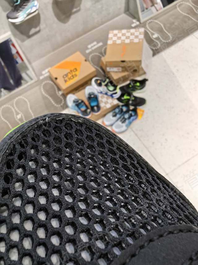 安踏（实体门店）质量问题
