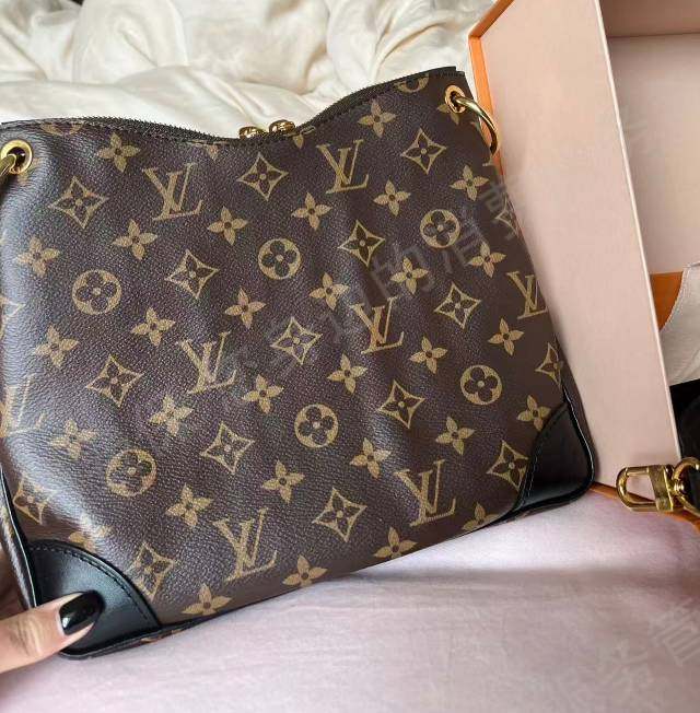 LV路易威登三包问题